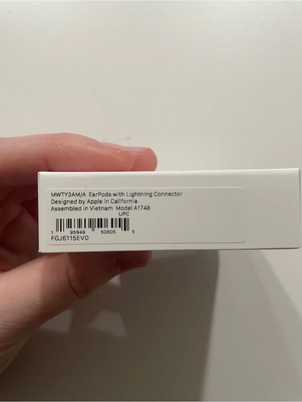 Apple EarPods with Lightning Connector - New/Sealed